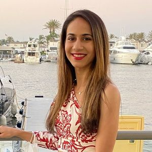 Meet your Posher, Sepideh